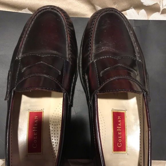 Cole Haan classy leather loafers